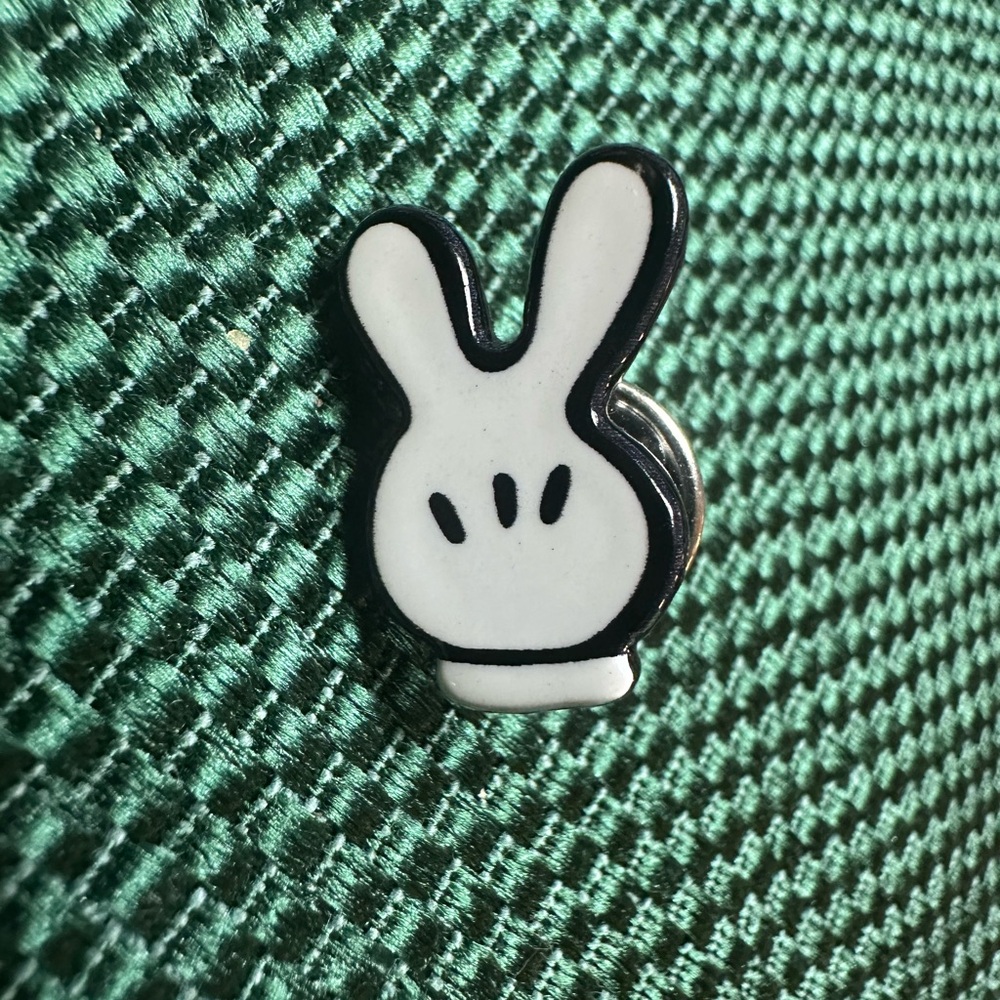 Mickey Glove Enamel Pin